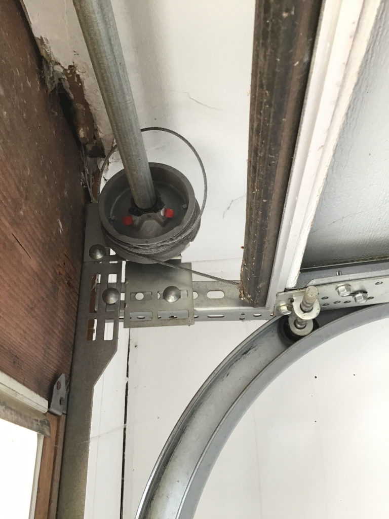 garage door cable replacement