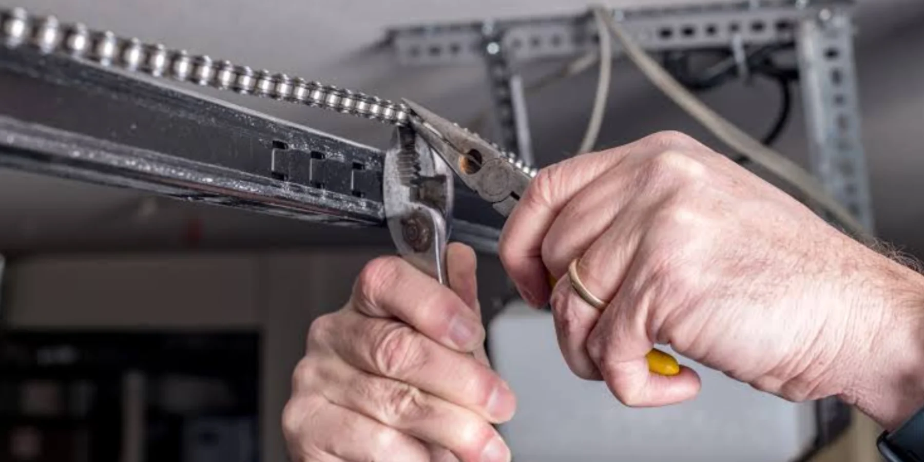 Same Day Garage Door Repair